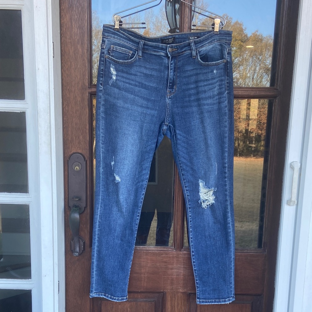 Judy Blue Slim Fit‎ Jeans. Size 13/31
